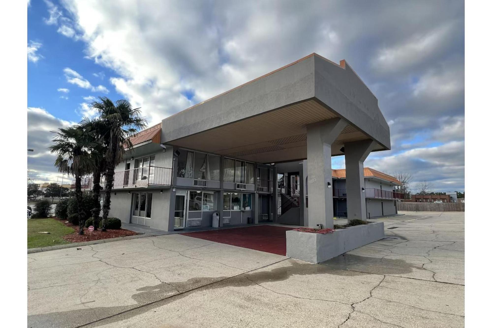 Western Motel By Oyo Hattiesburg Ngoại thất bức ảnh